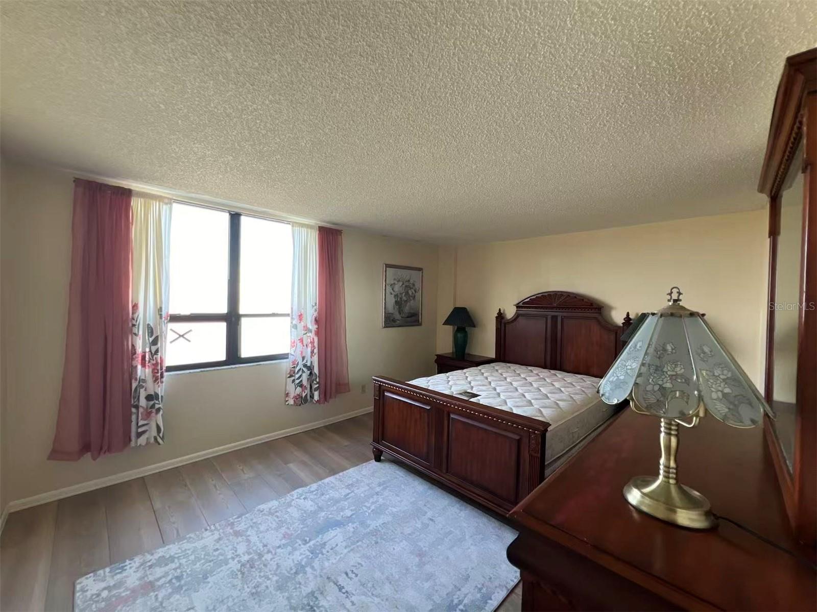 COVE CAY 26-18 VILLAGE I - Residential Lease