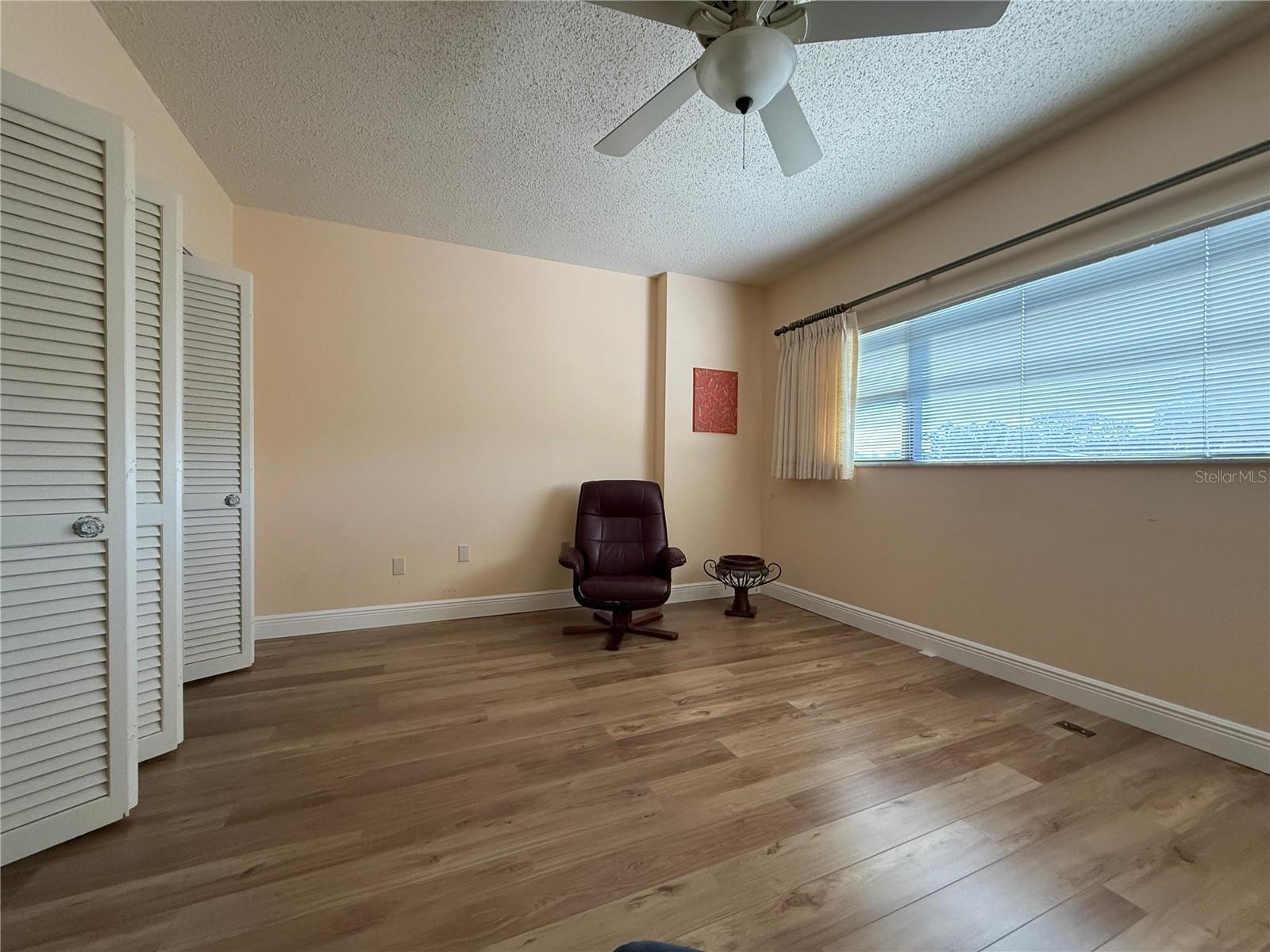 HARBOR OAKS PLACE CONDO - Residential Lease
