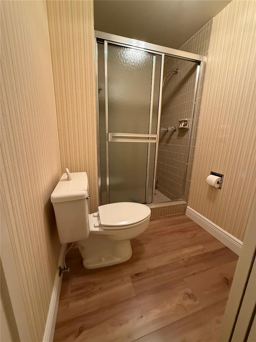 HARBOR OAKS PLACE CONDO - Residential Lease