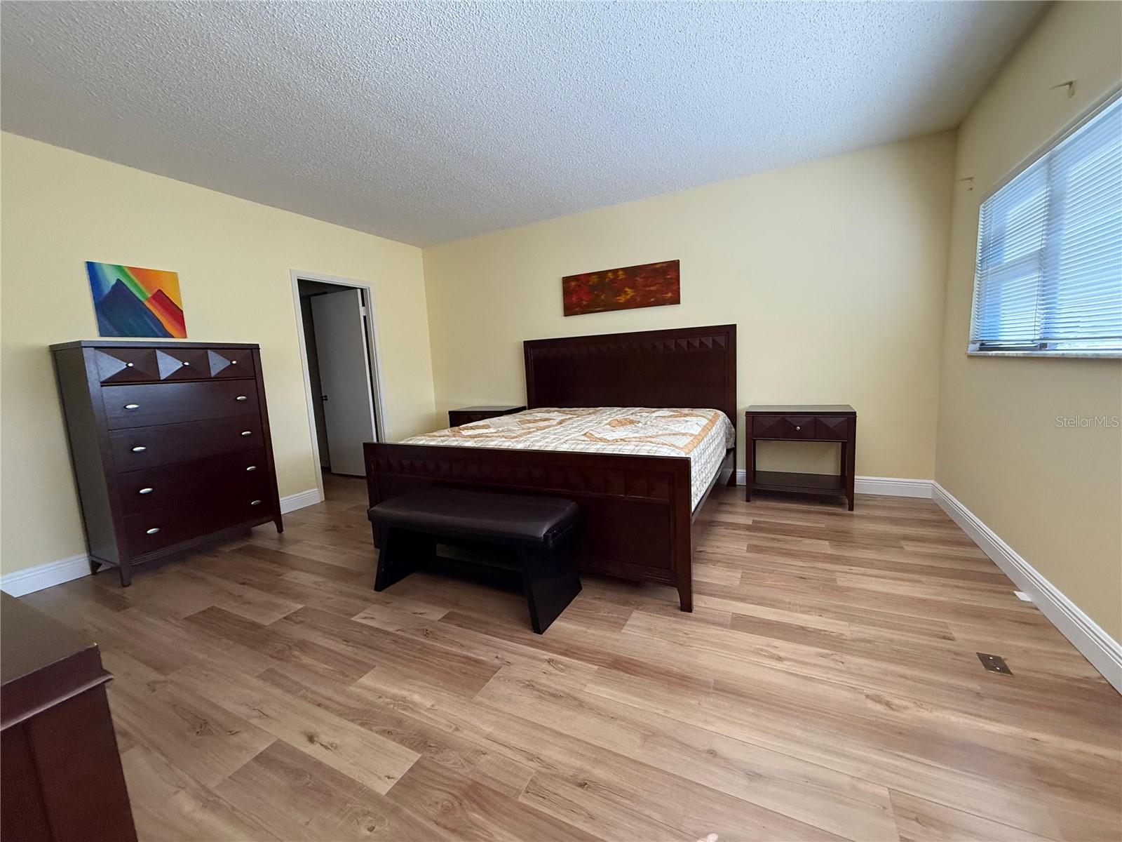 HARBOR OAKS PLACE CONDO - Residential Lease
