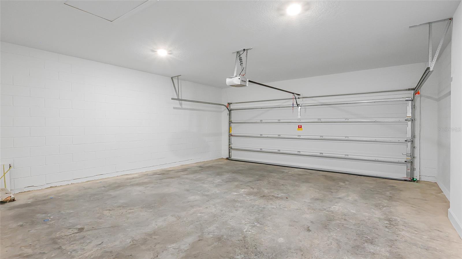 CRESSWIND HAMMOCK OAKS - Residential