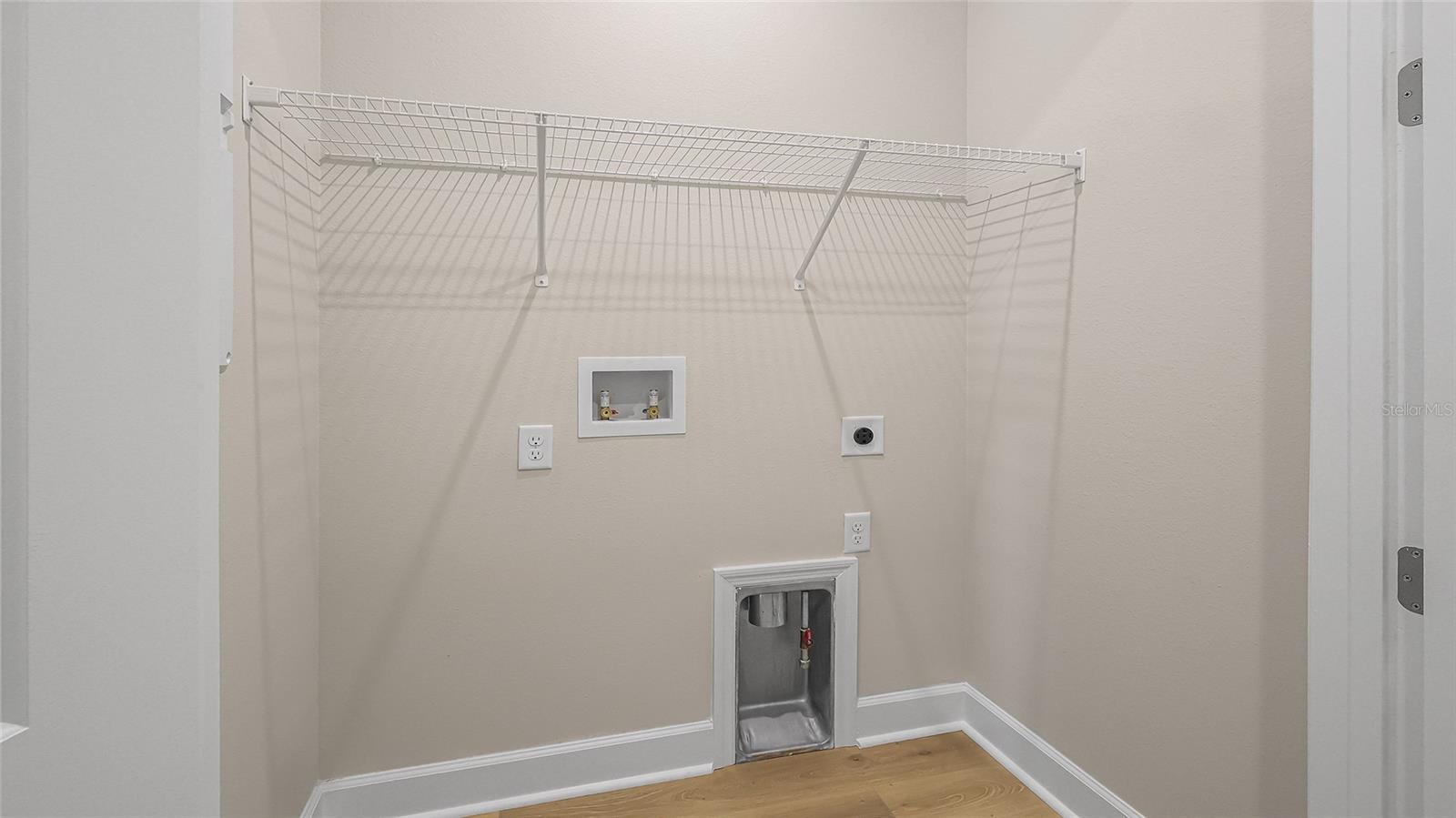 CRESSWIND HAMMOCK OAKS - Residential