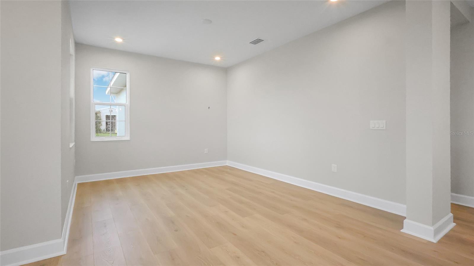 CRESSWIND HAMMOCK OAKS - Residential