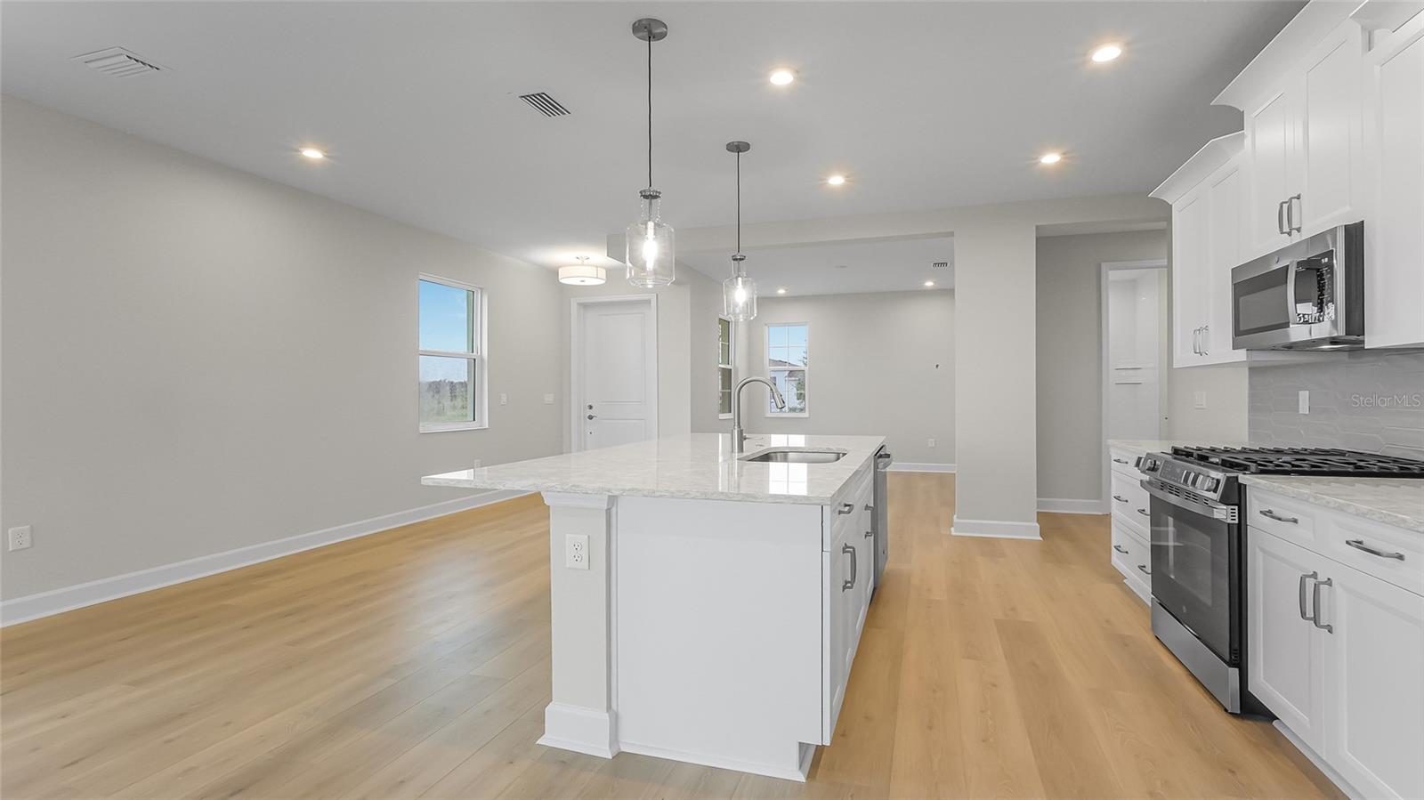 CRESSWIND HAMMOCK OAKS - Residential