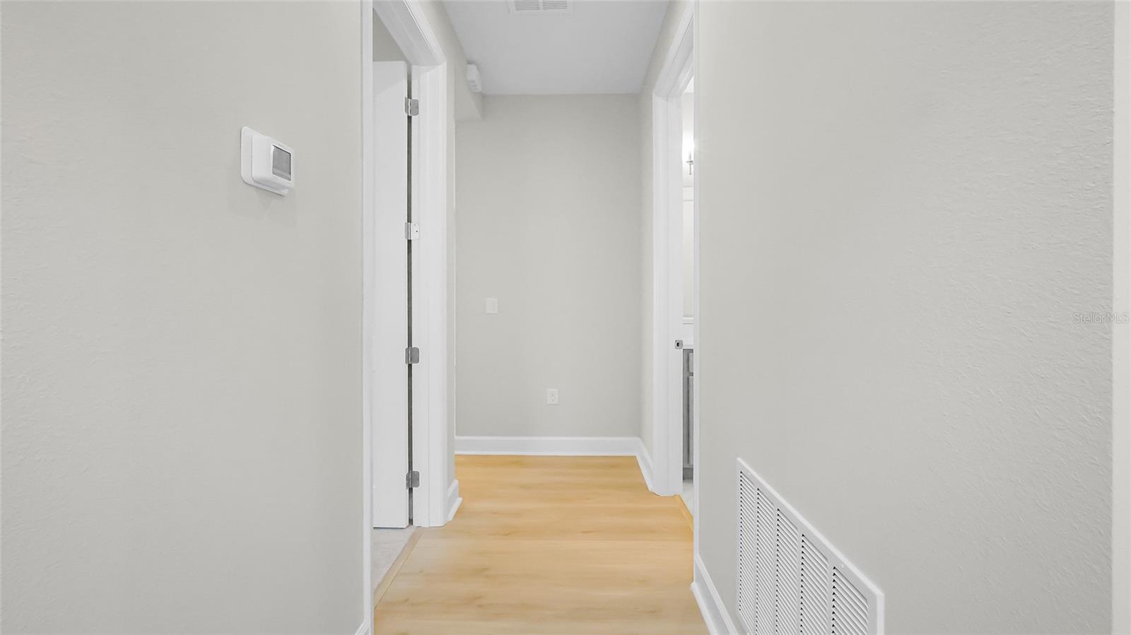 CRESSWIND HAMMOCK OAKS - Residential