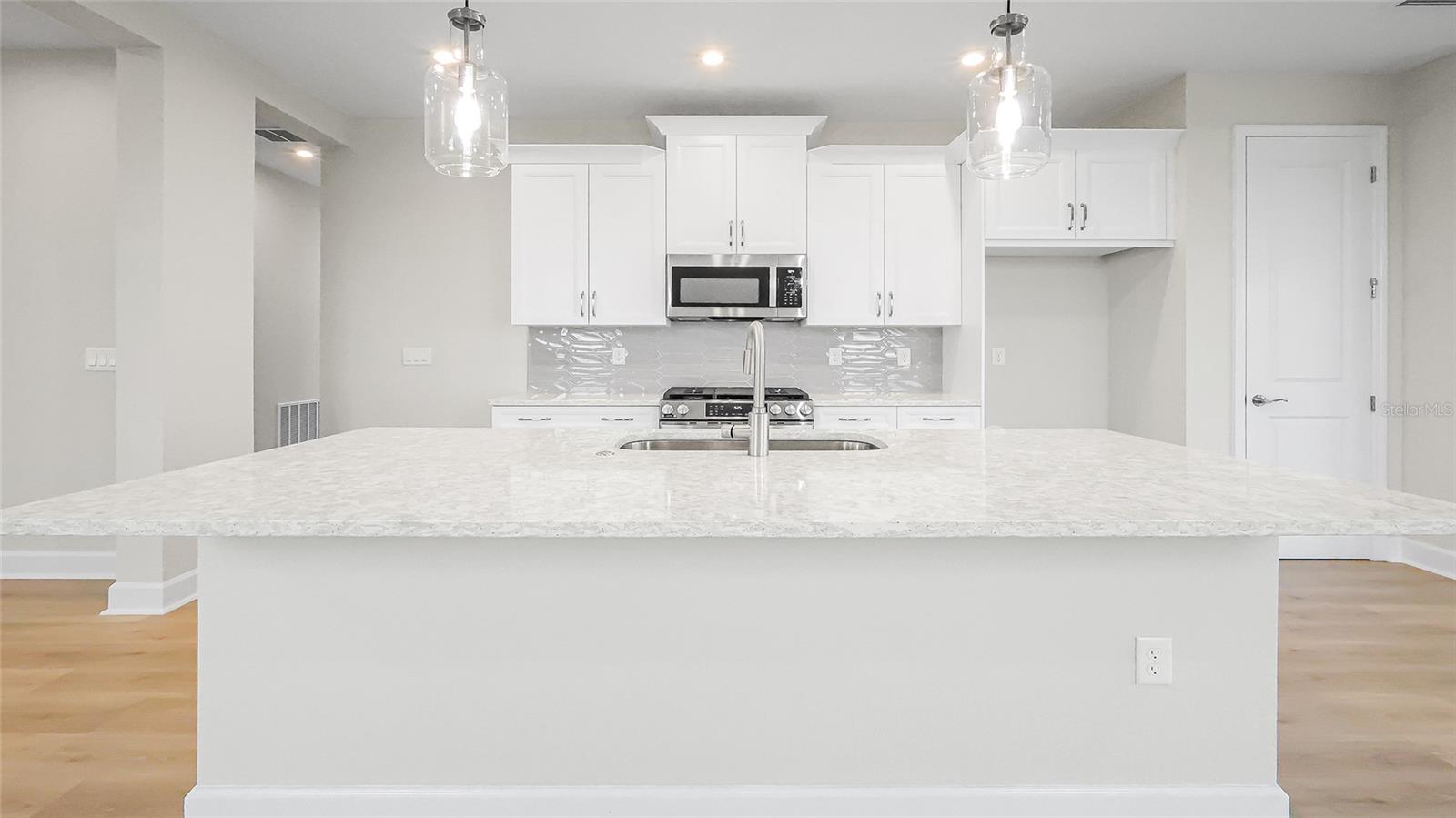 CRESSWIND HAMMOCK OAKS - Residential