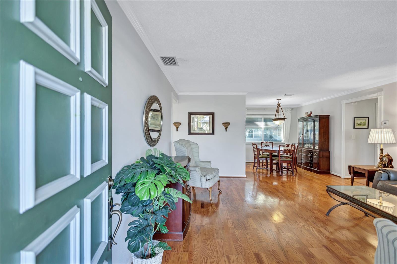 1487 DUNDEE DRIVE
