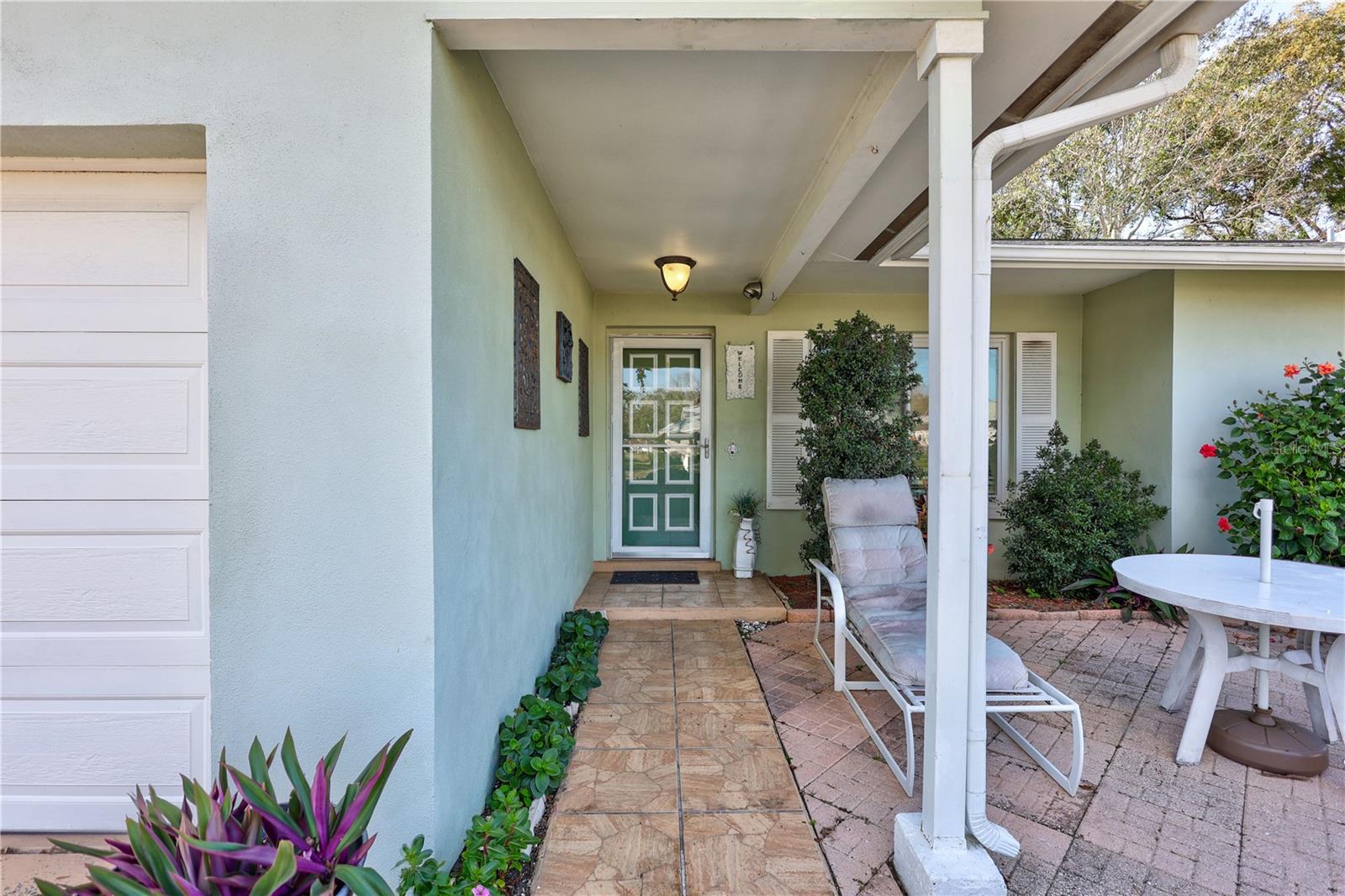 1487 DUNDEE DRIVE