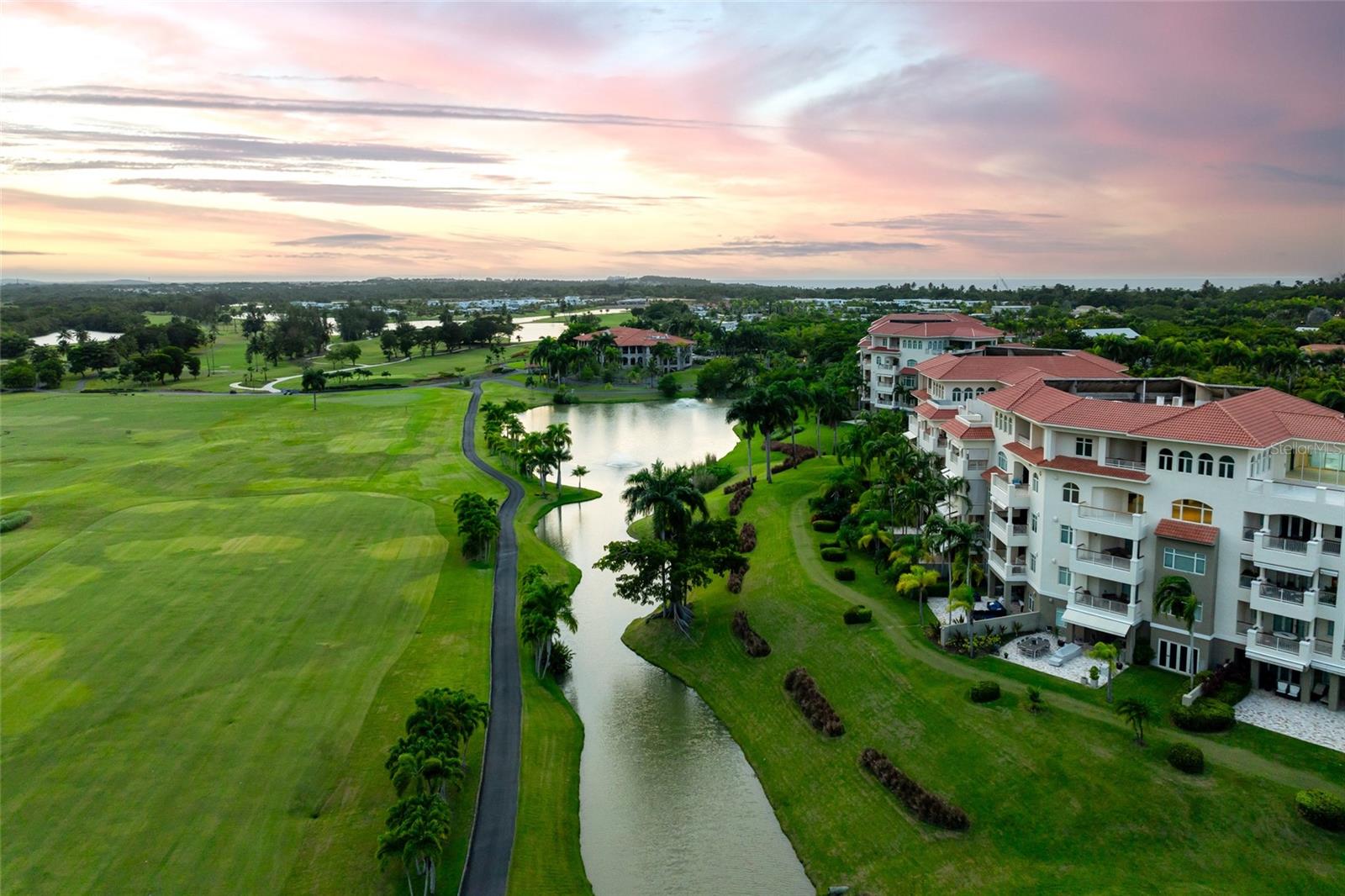PLANTATION VILLAGE - Residential