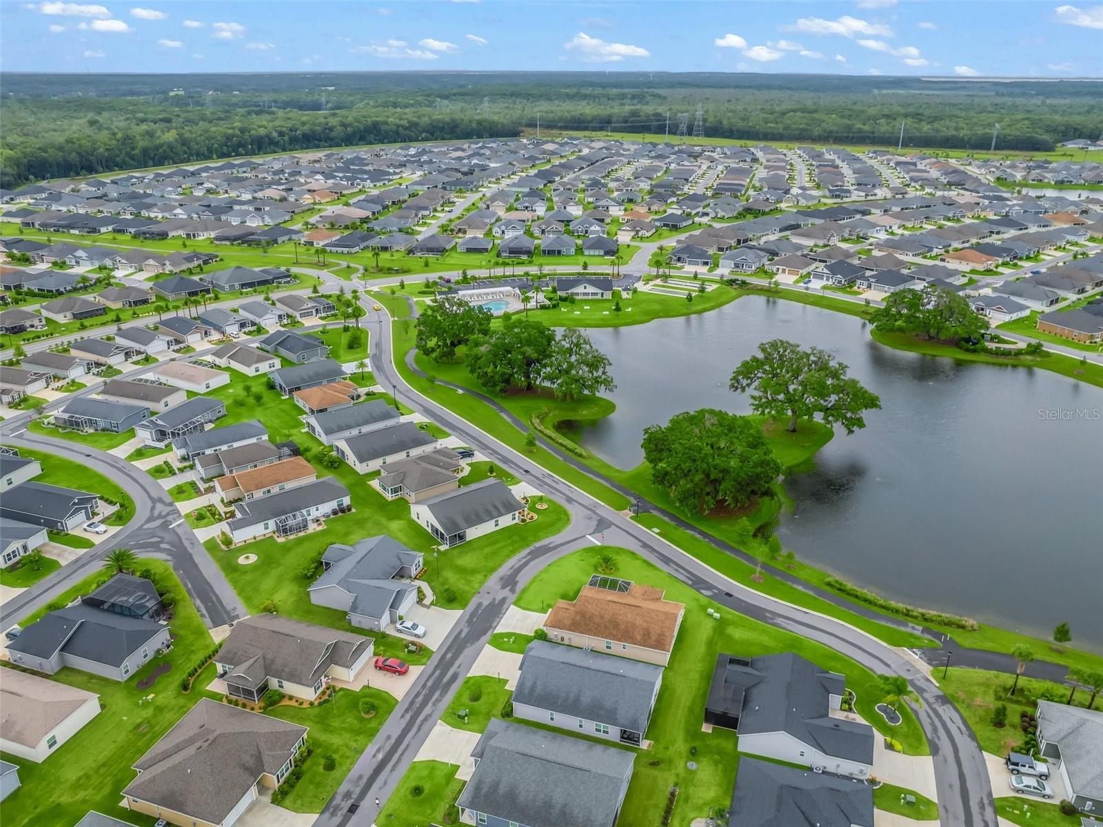 VILLAGES/SOUTHERN OAKS UN #50 - Residential Lease