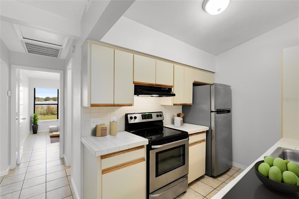 Photo of 1040 S Buena Vista Drive #1050, Lake Alfred, FL 33850 (MLS # S5147086)