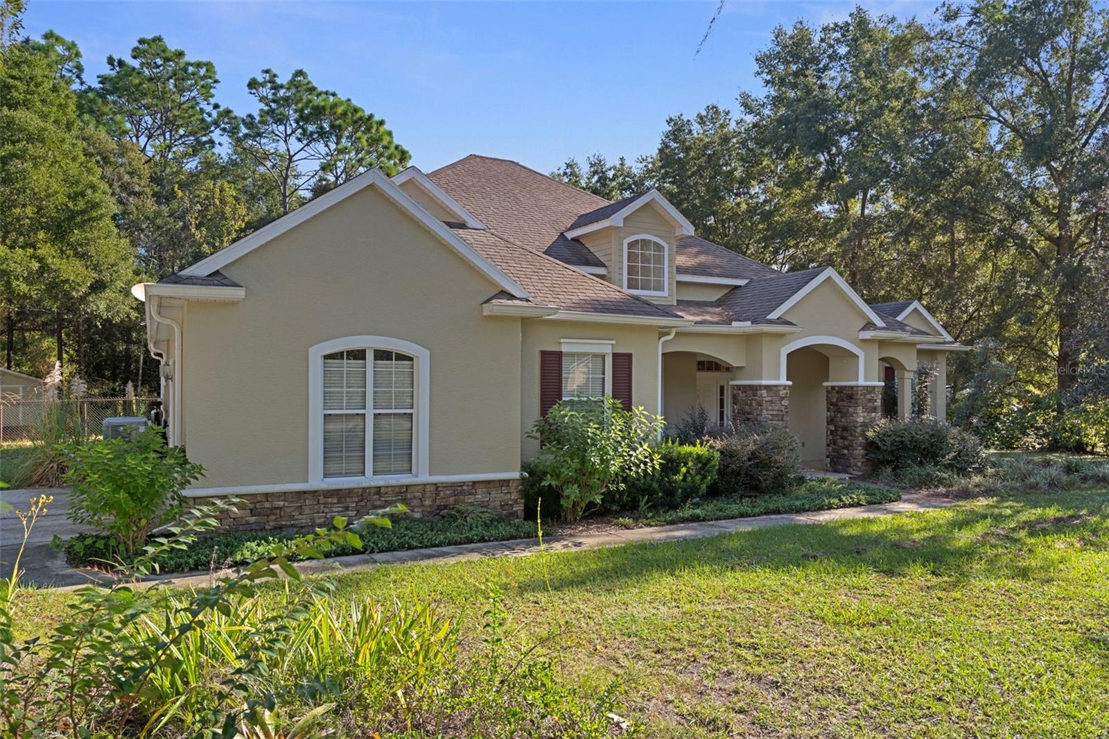 PINE RIDGE UNIT 03 - Residential