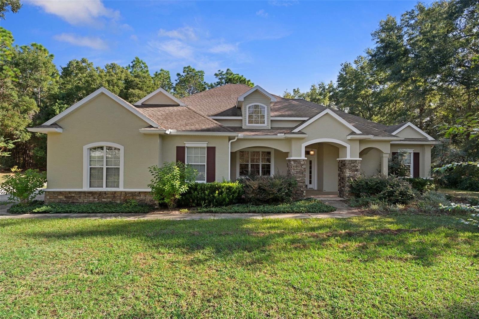 PINE RIDGE UNIT 03 - Residential