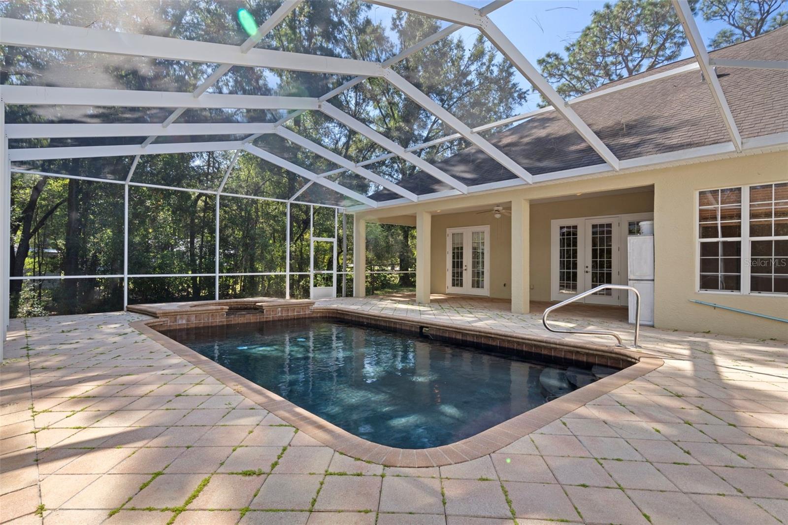 PINE RIDGE UNIT 03 - Residential