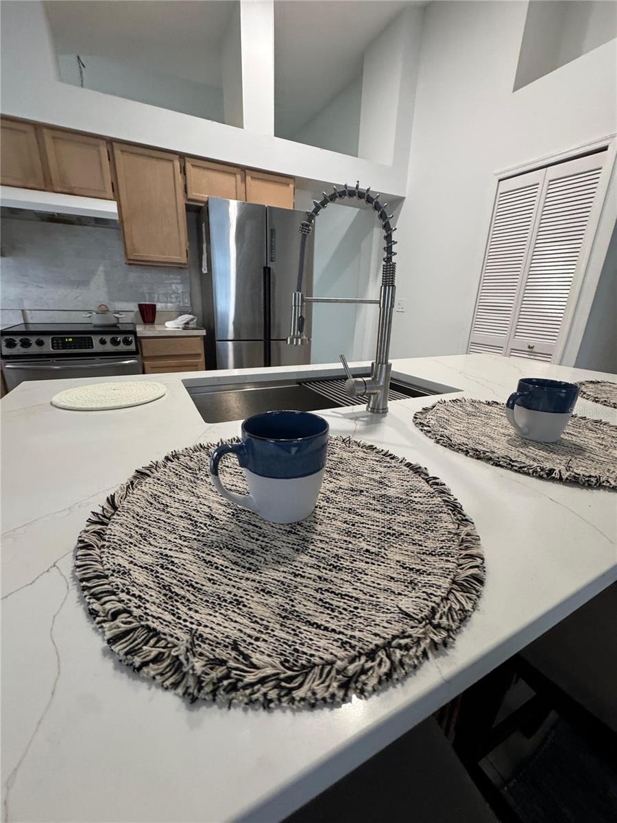 BAY POINTE PH 2 PB 6 PGS 183- 184 LOT 61 - Residential Lease