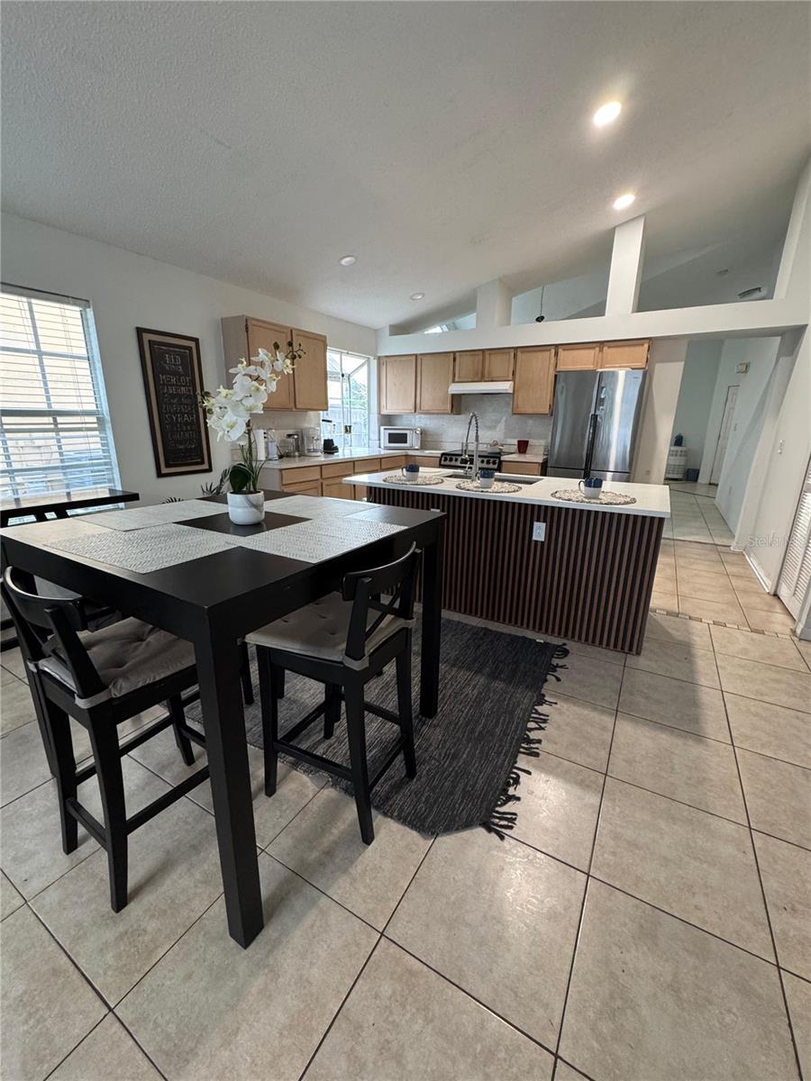 BAY POINTE PH 2 PB 6 PGS 183- 184 LOT 61 - Residential Lease