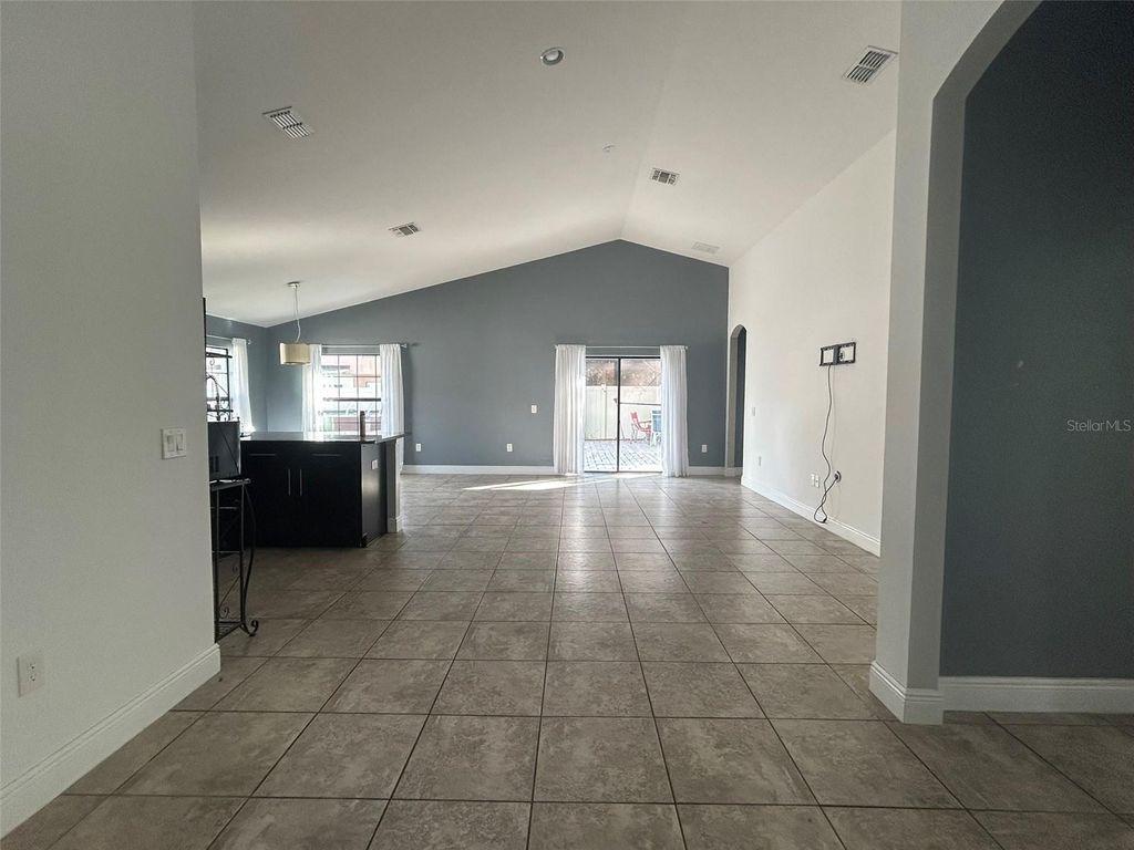 Photo of 305 Chelmsford Court, Kissimmee, FL 34758 (MLS # O6367634)