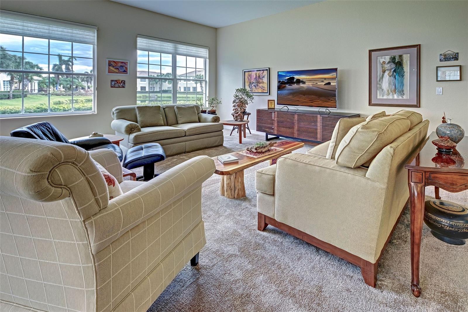 TRIANO - Residential