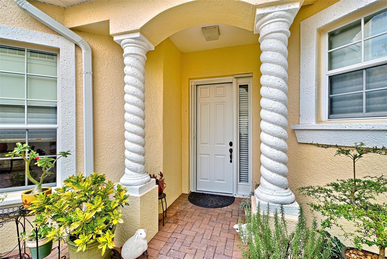 TRIANO - Residential