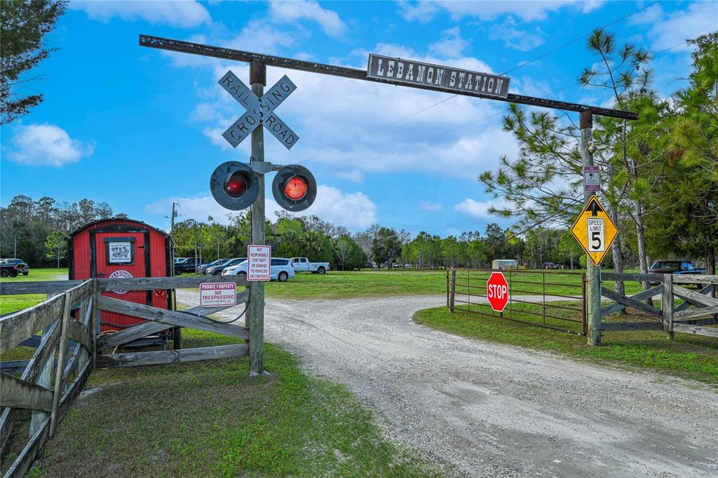 Photo of 11350 State Road 121, Inglis, FL 34449 (MLS # O6396304)