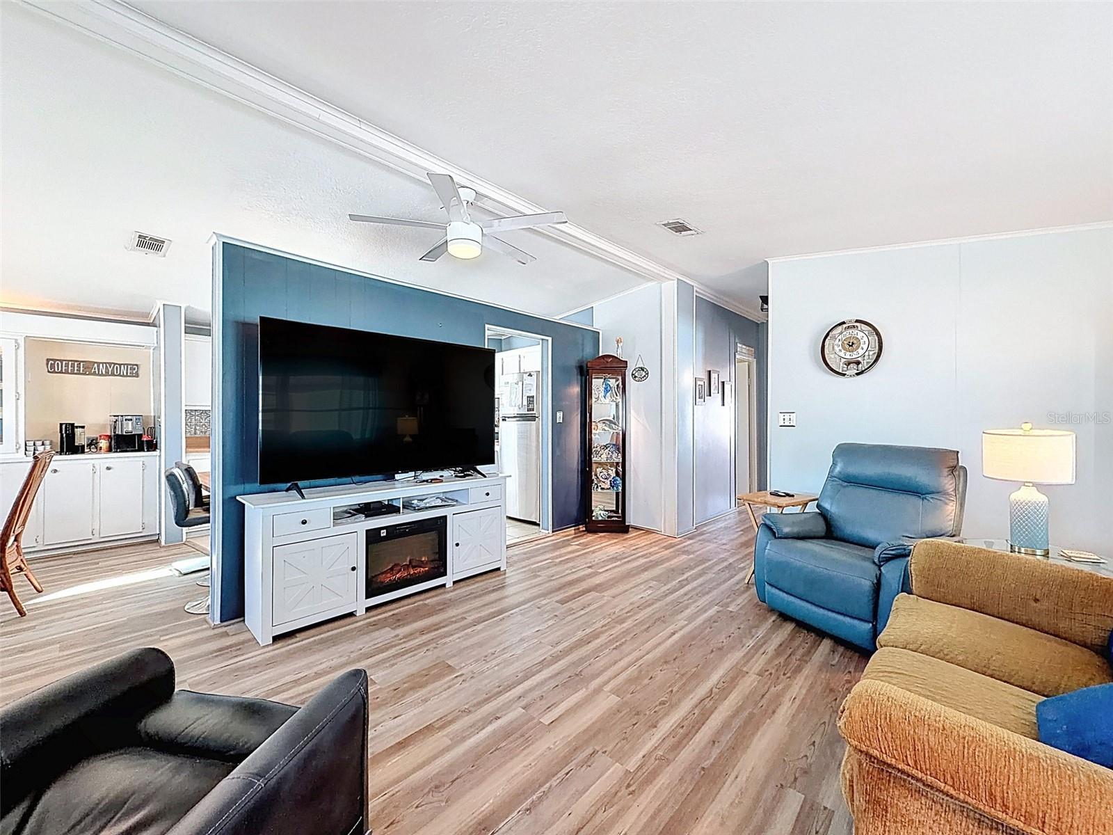 PONDEROSA PARK - Residential