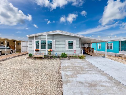 Photo of 7310 Stillwater Drive, Hudson, FL 34667 (MLS # W7880609)