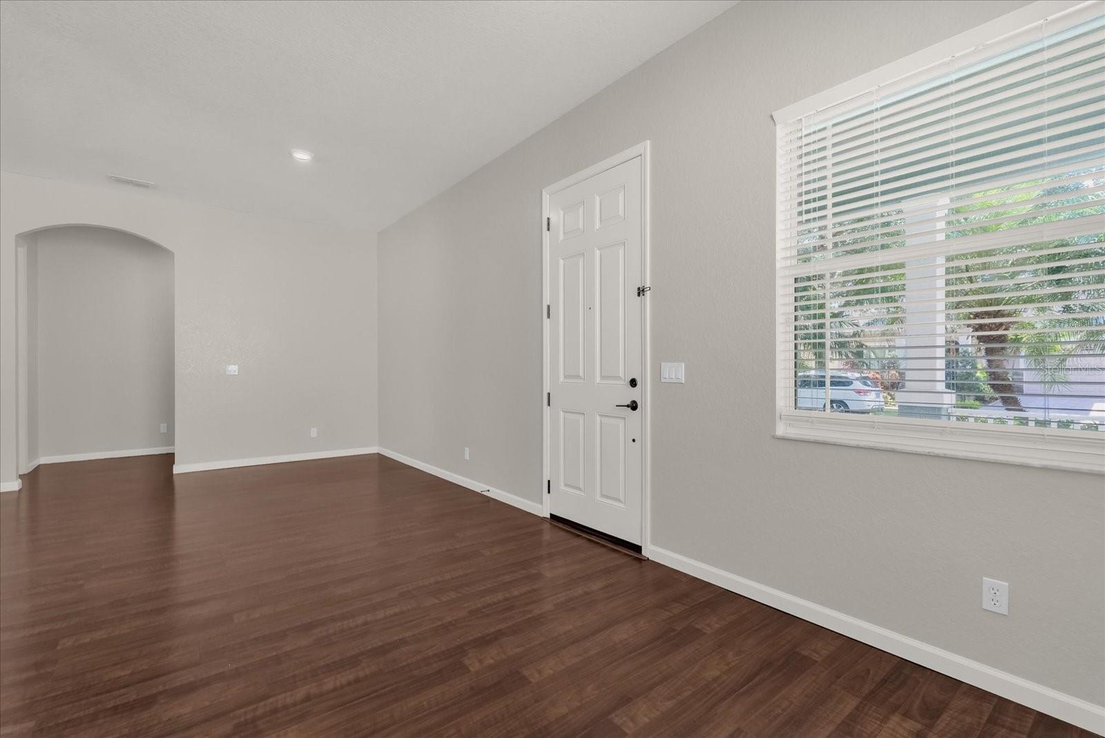 PRESTON SQUARE - Residential