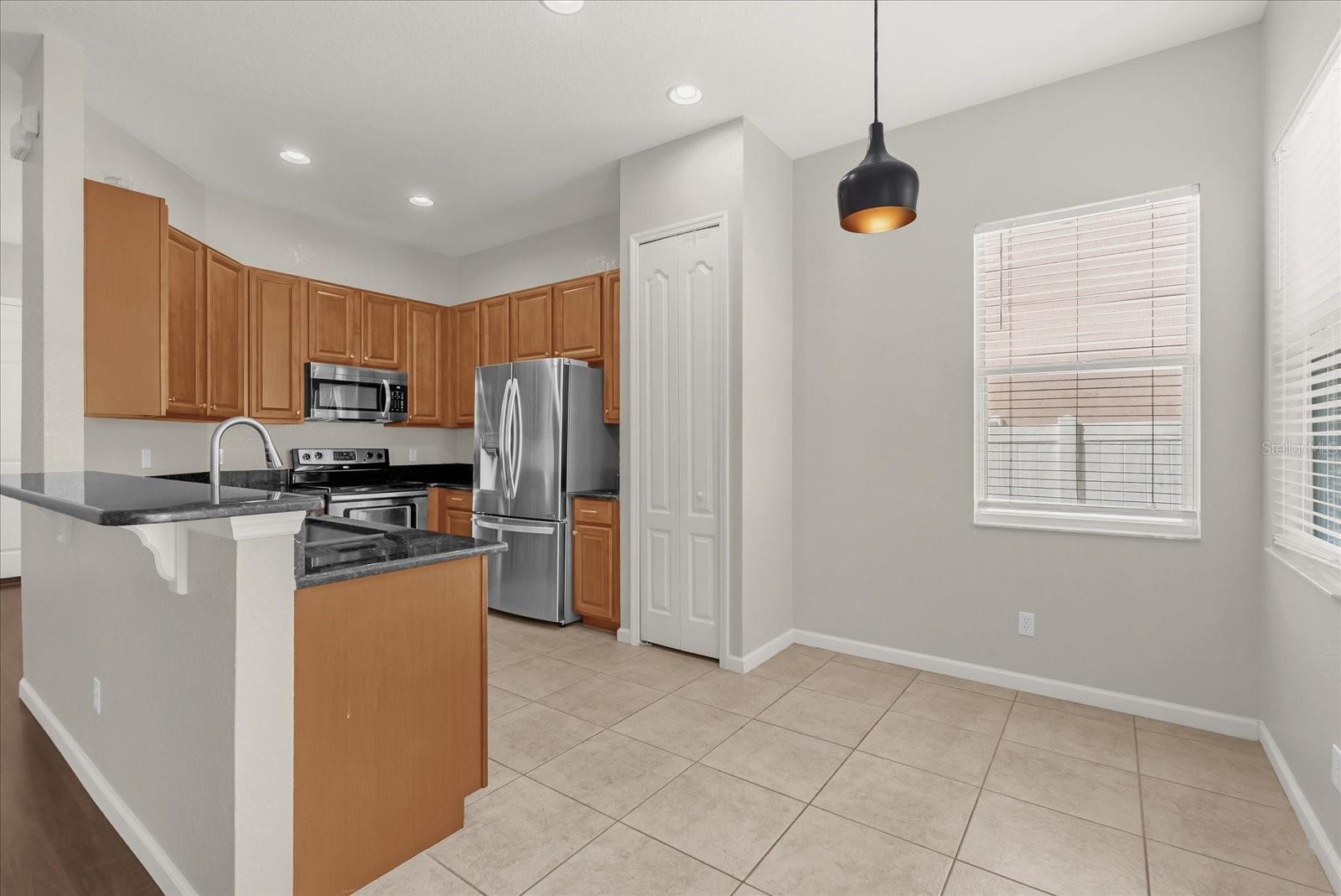 PRESTON SQUARE - Residential