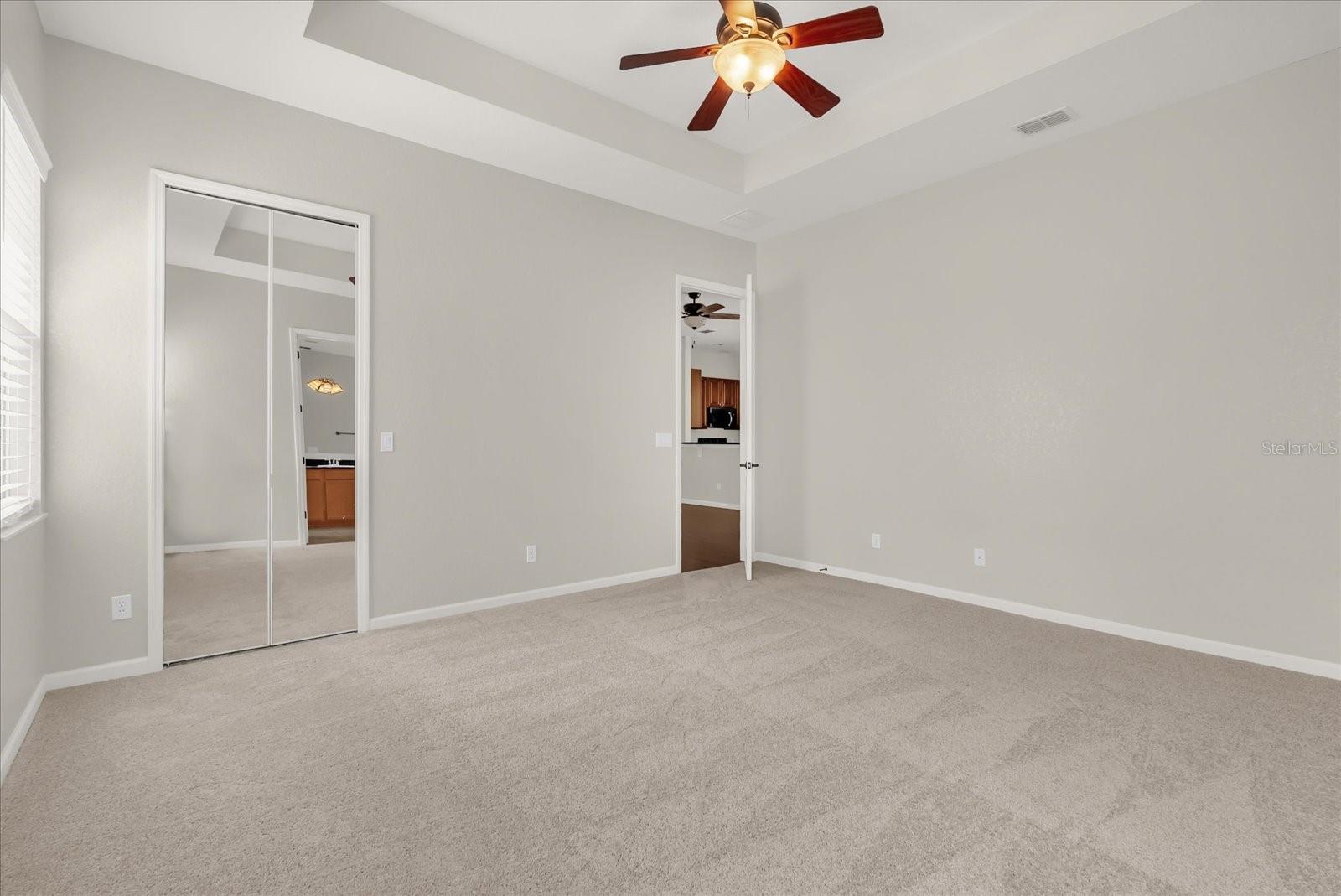 PRESTON SQUARE - Residential