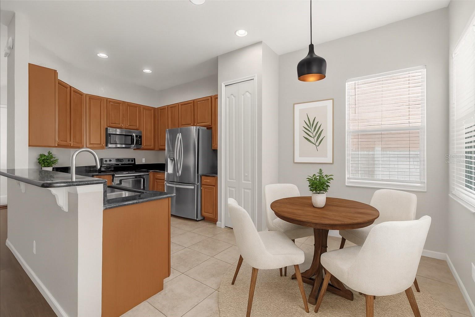 PRESTON SQUARE - Residential
