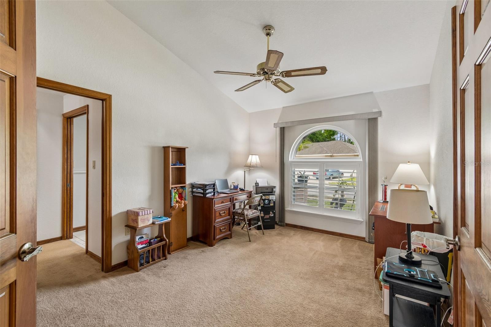 HUNTERS RIDGE - Residential