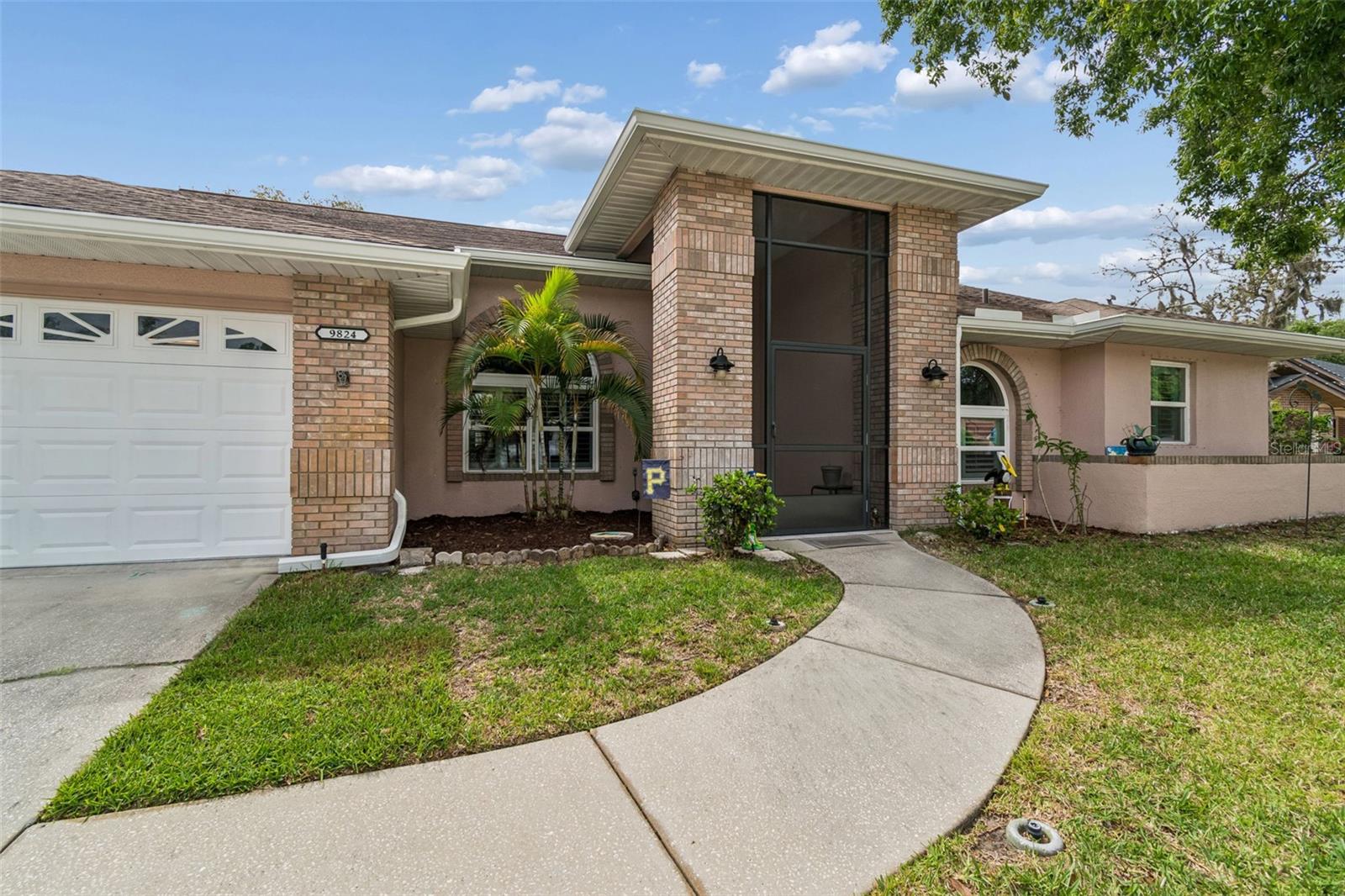 HUNTERS RIDGE - Residential