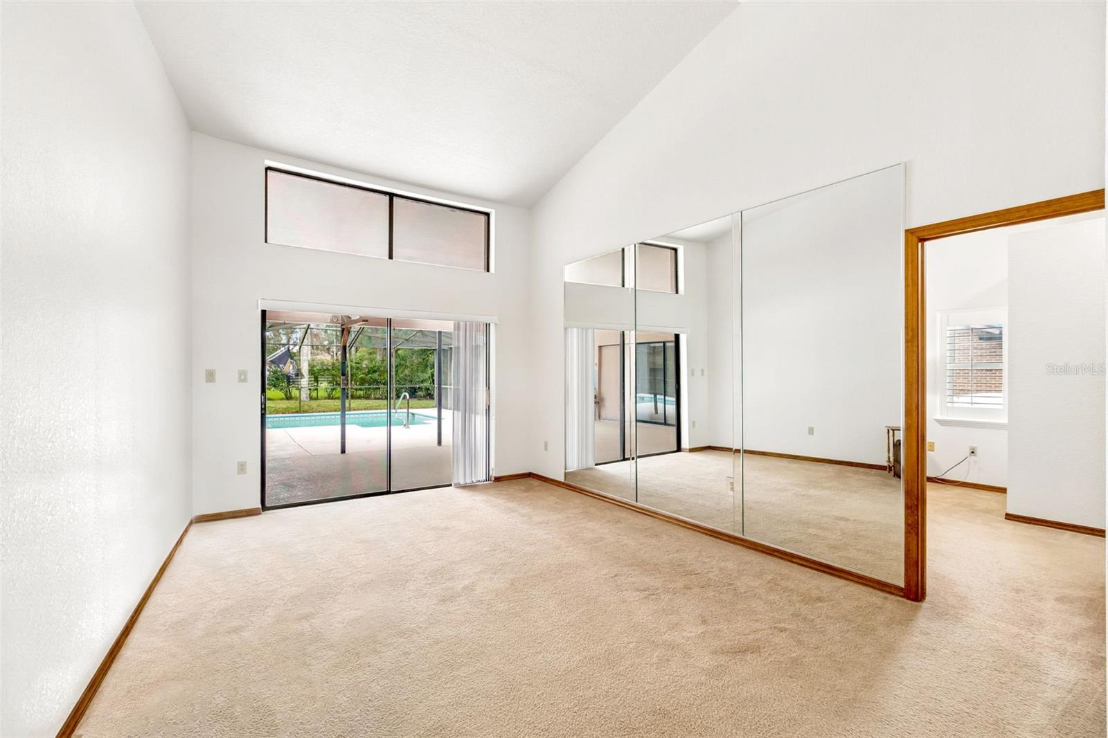 HUNTERS RIDGE - Residential