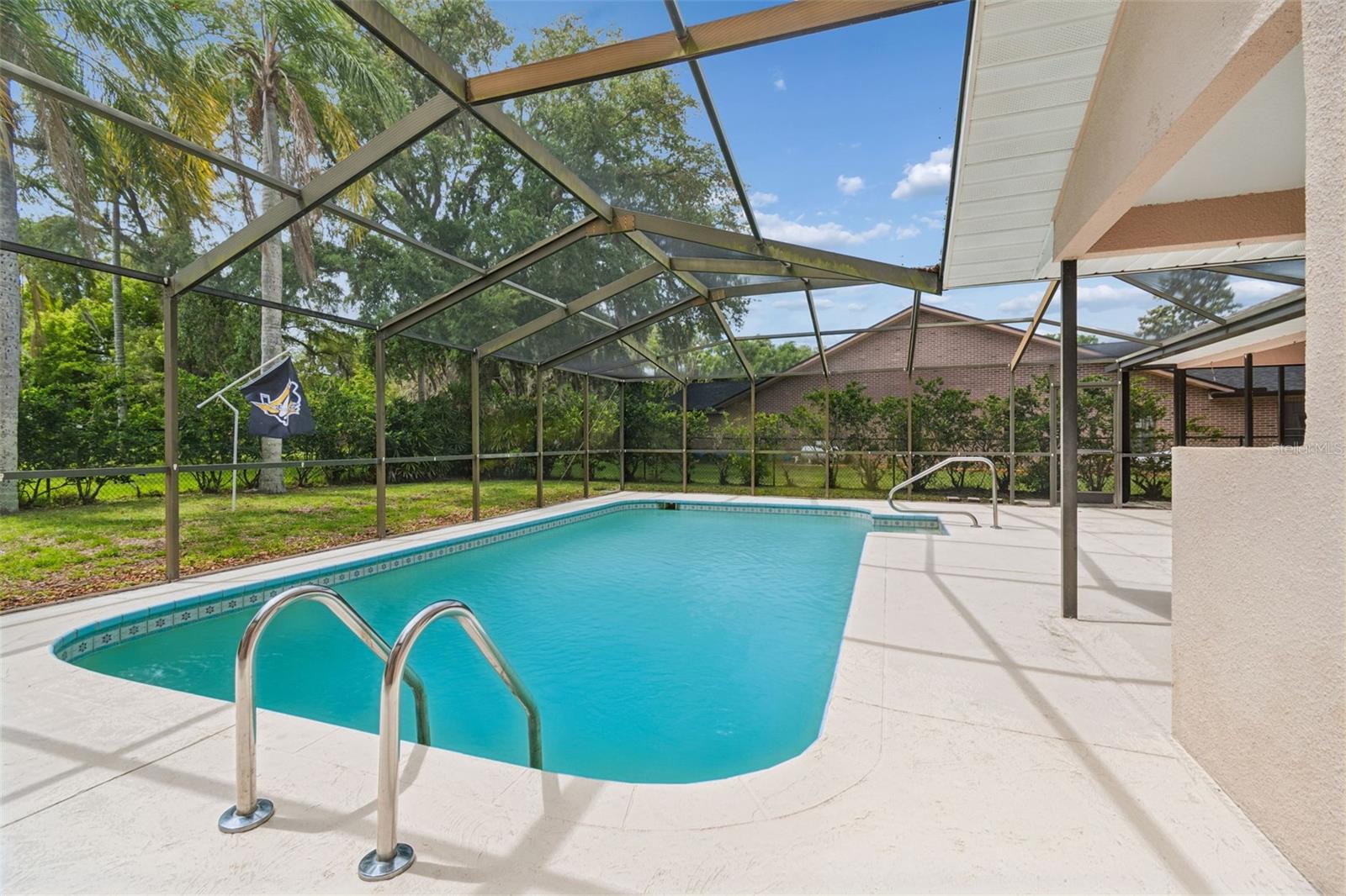 HUNTERS RIDGE - Residential