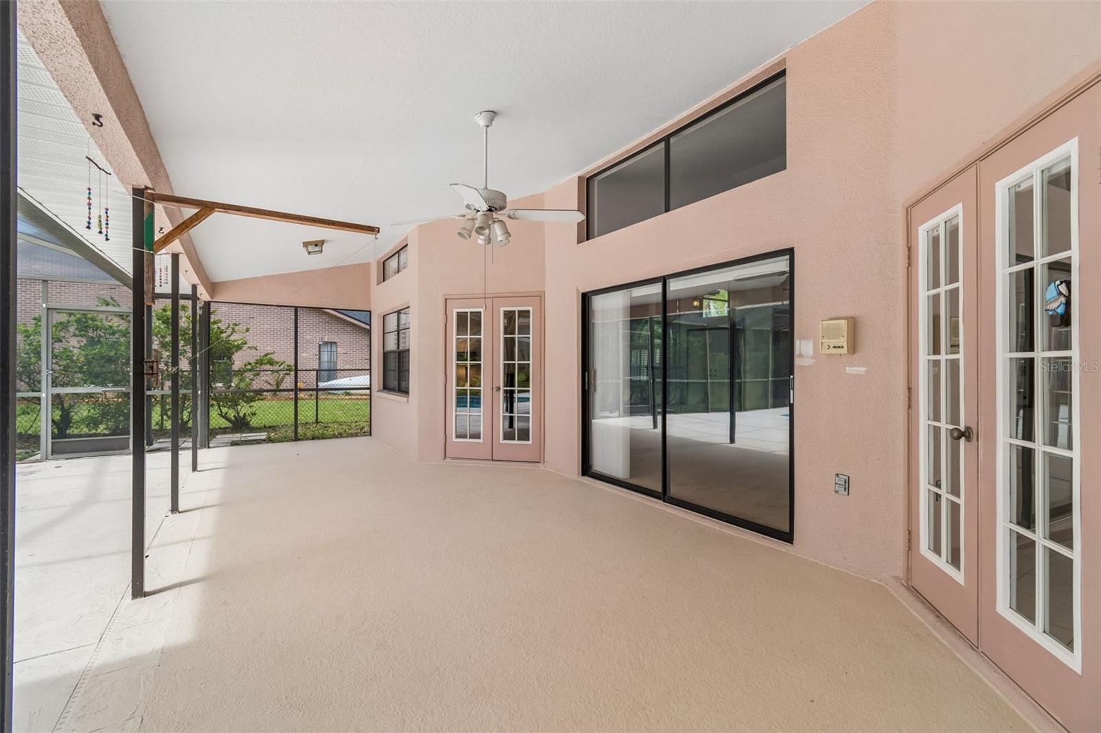 HUNTERS RIDGE - Residential