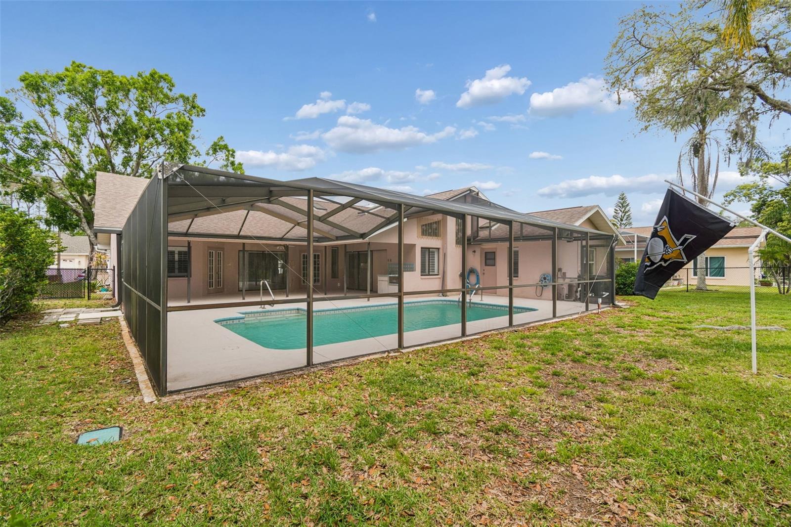 HUNTERS RIDGE - Residential