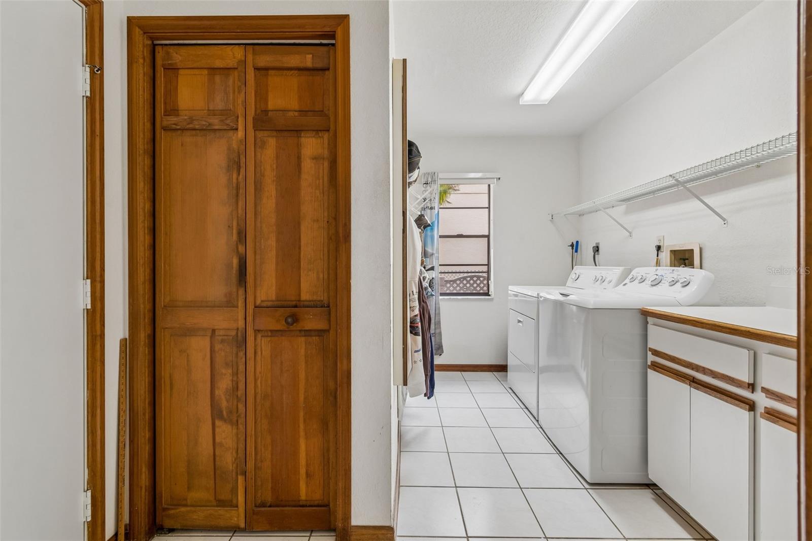 HUNTERS RIDGE - Residential