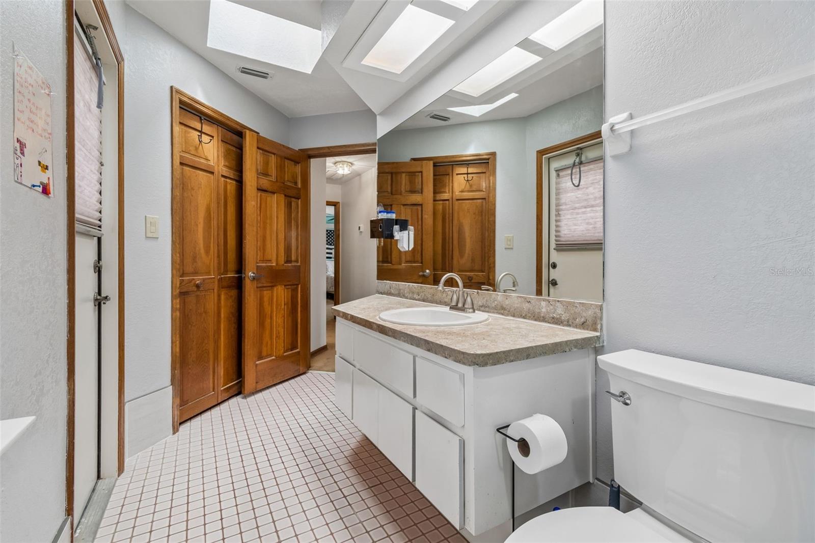 HUNTERS RIDGE - Residential