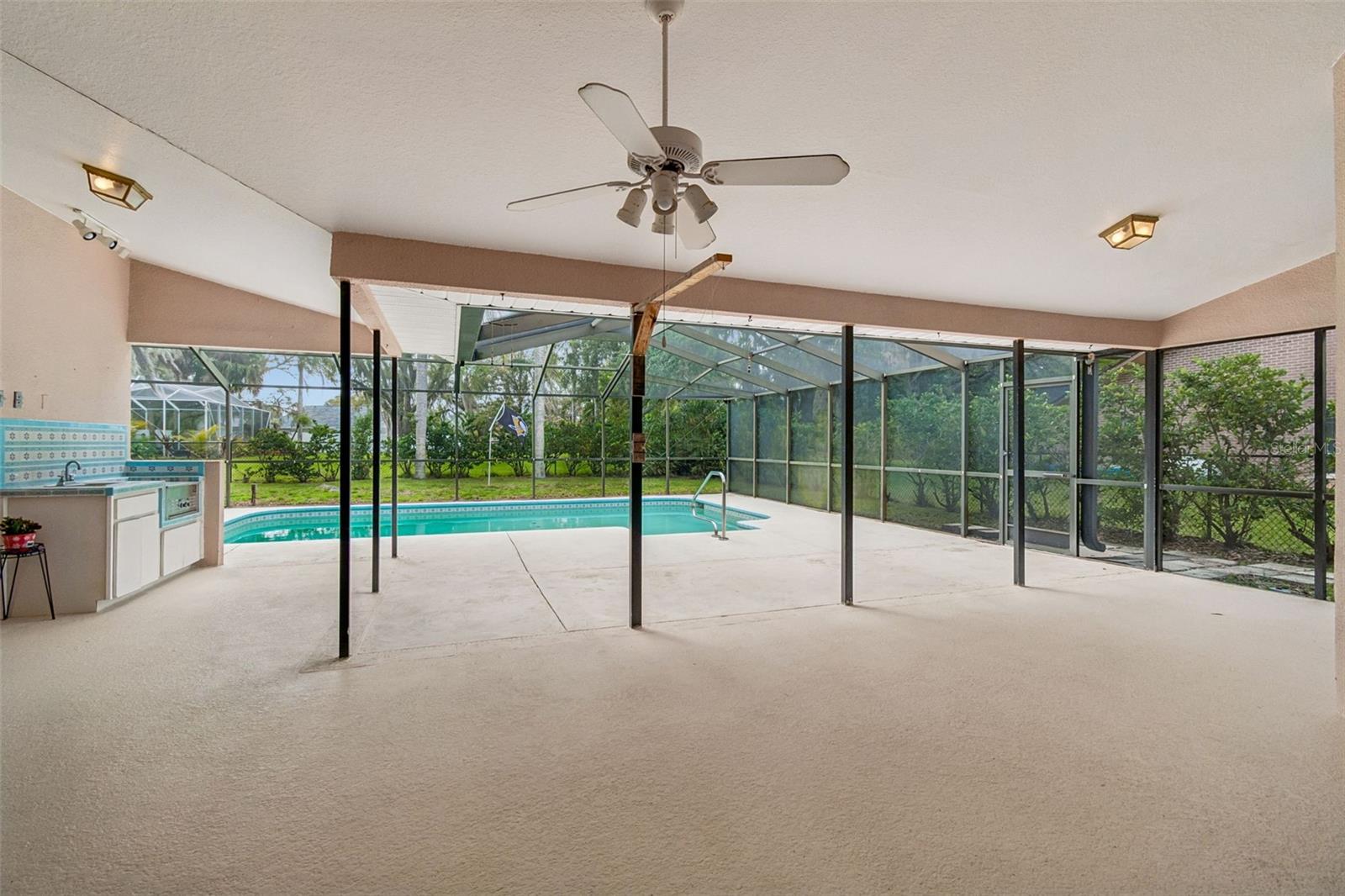 HUNTERS RIDGE - Residential