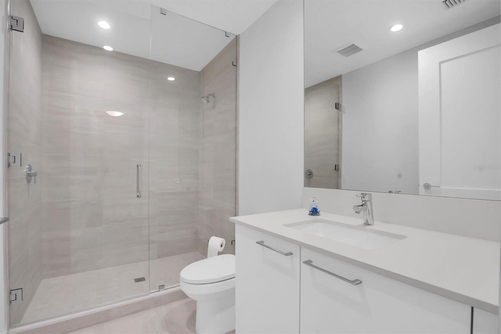SALTAIRE CONDO - Residential