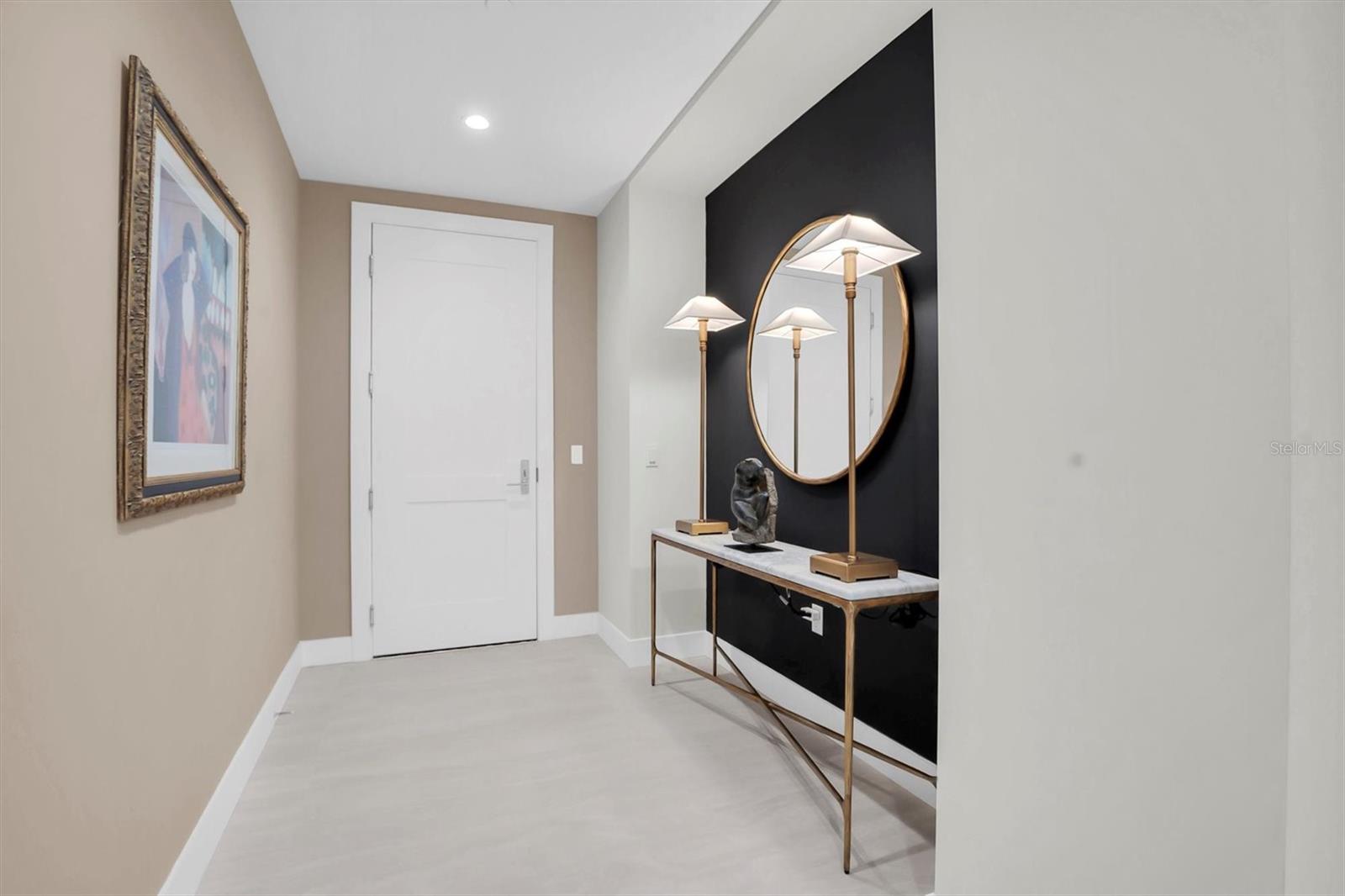 SALTAIRE CONDO - Residential