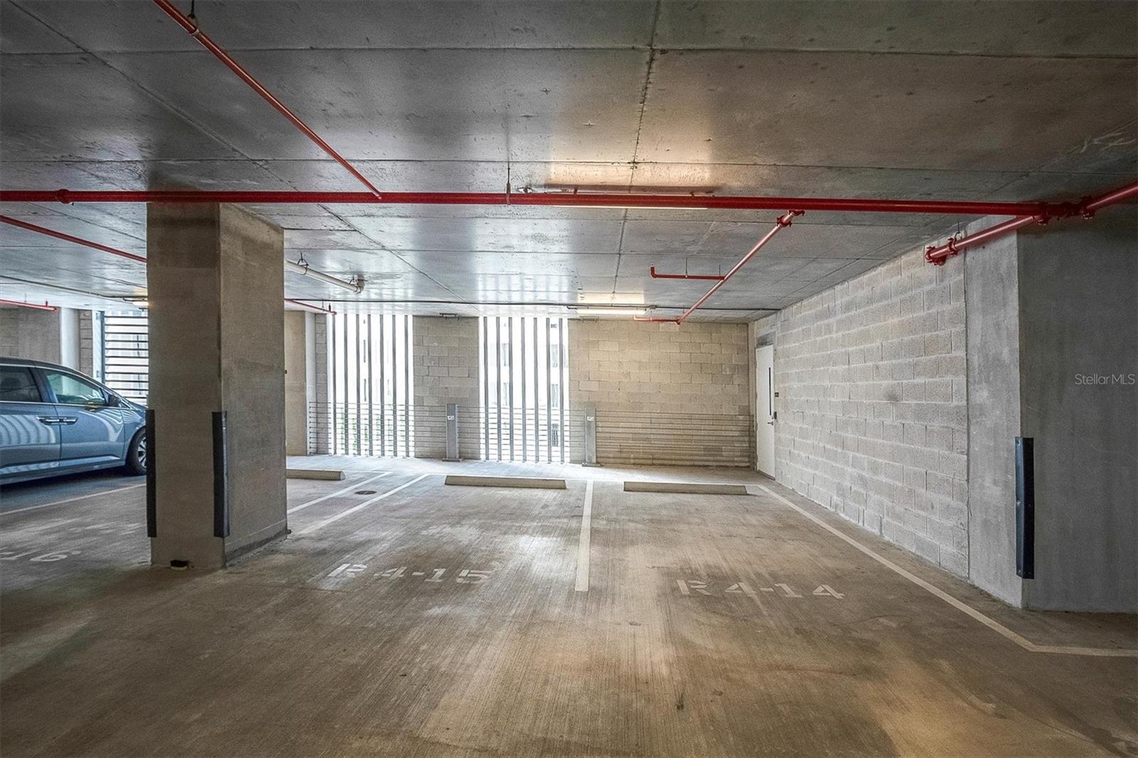 SALTAIRE CONDO - Residential