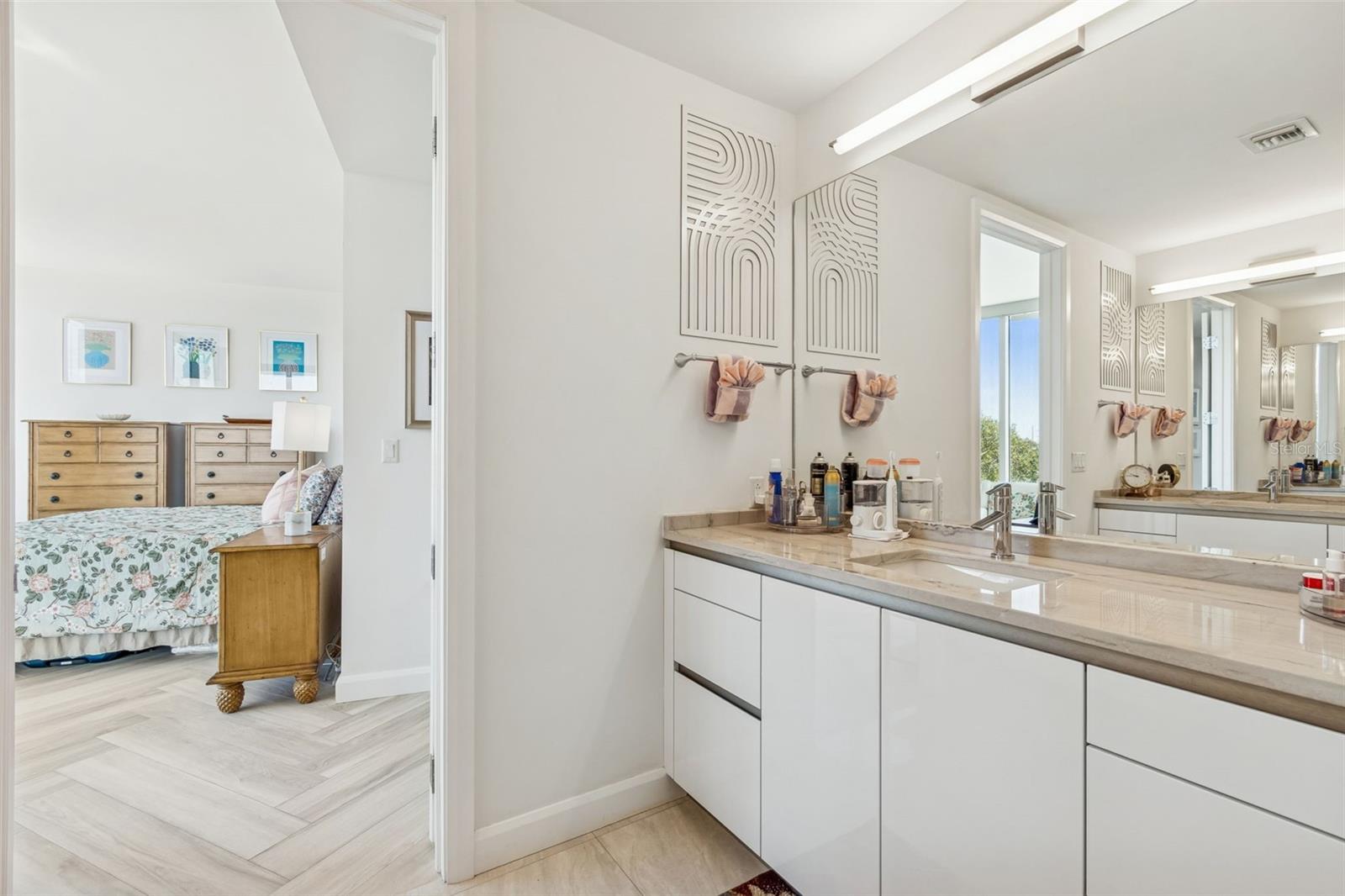 THE AQUATICA CONDOMINIUM - Residential