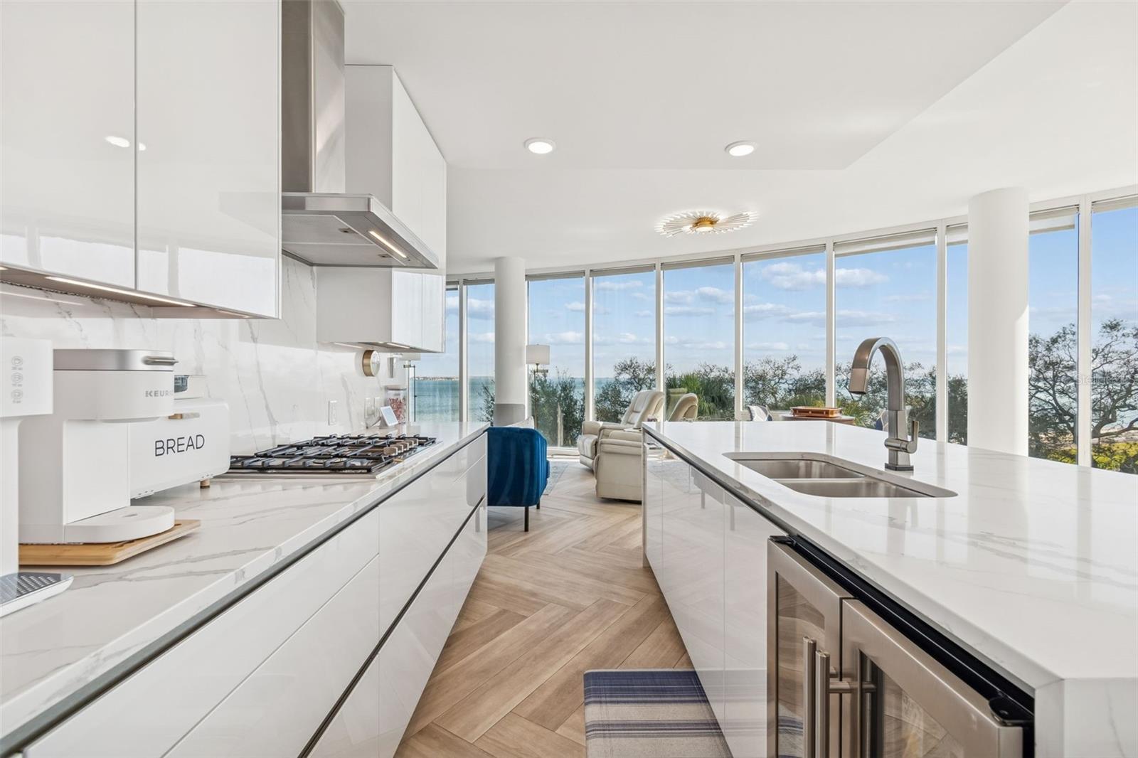 THE AQUATICA CONDOMINIUM - Residential