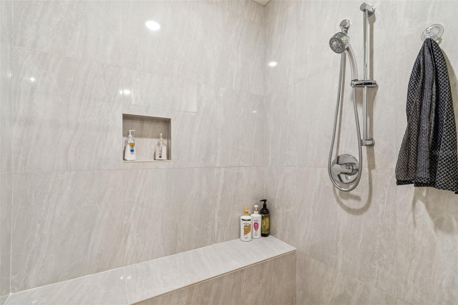 THE AQUATICA CONDOMINIUM - Residential