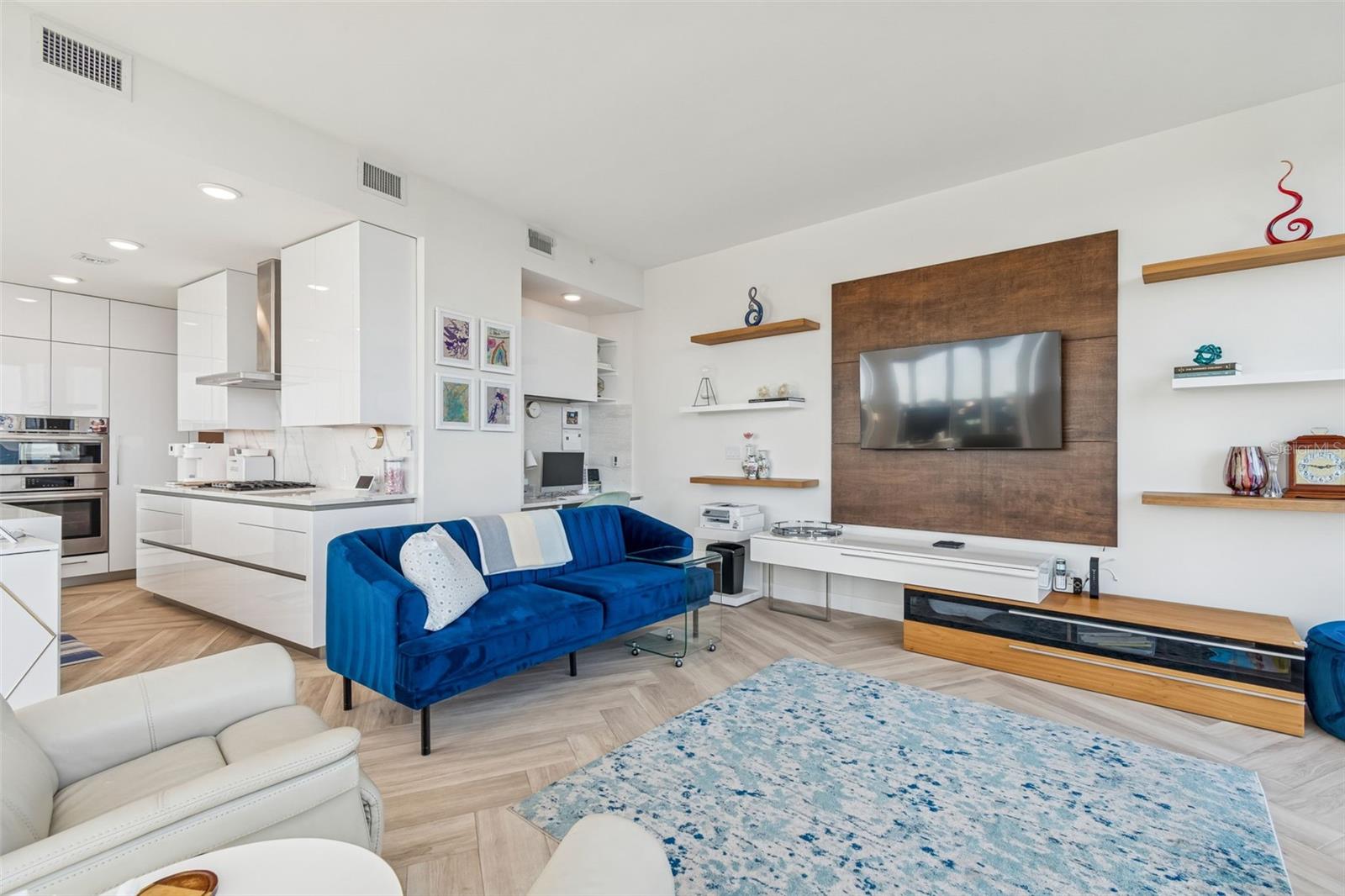 THE AQUATICA CONDOMINIUM - Residential