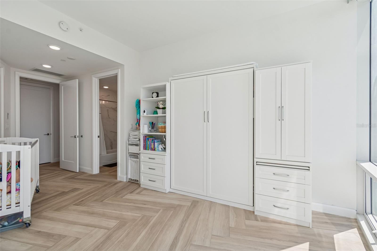 THE AQUATICA CONDOMINIUM - Residential