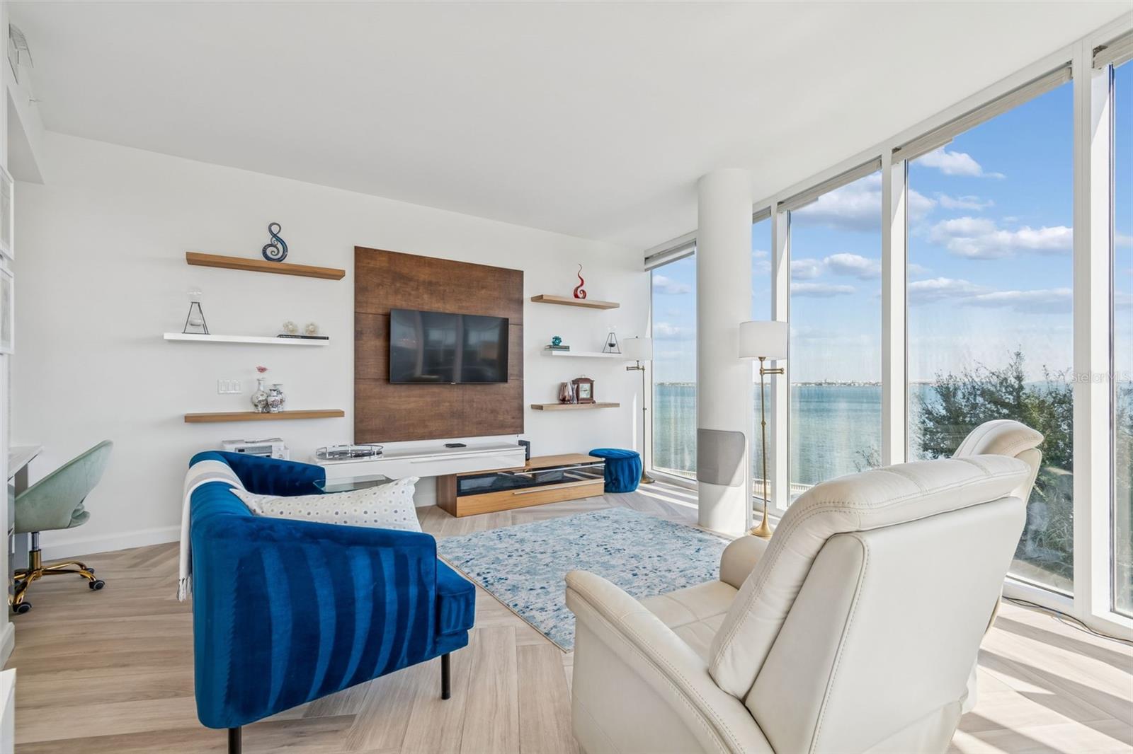 THE AQUATICA CONDOMINIUM - Residential