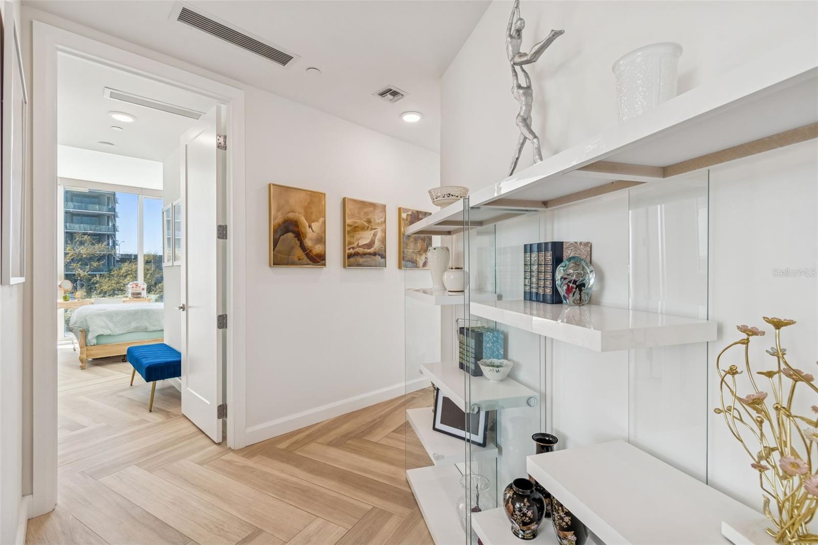 THE AQUATICA CONDOMINIUM - Residential