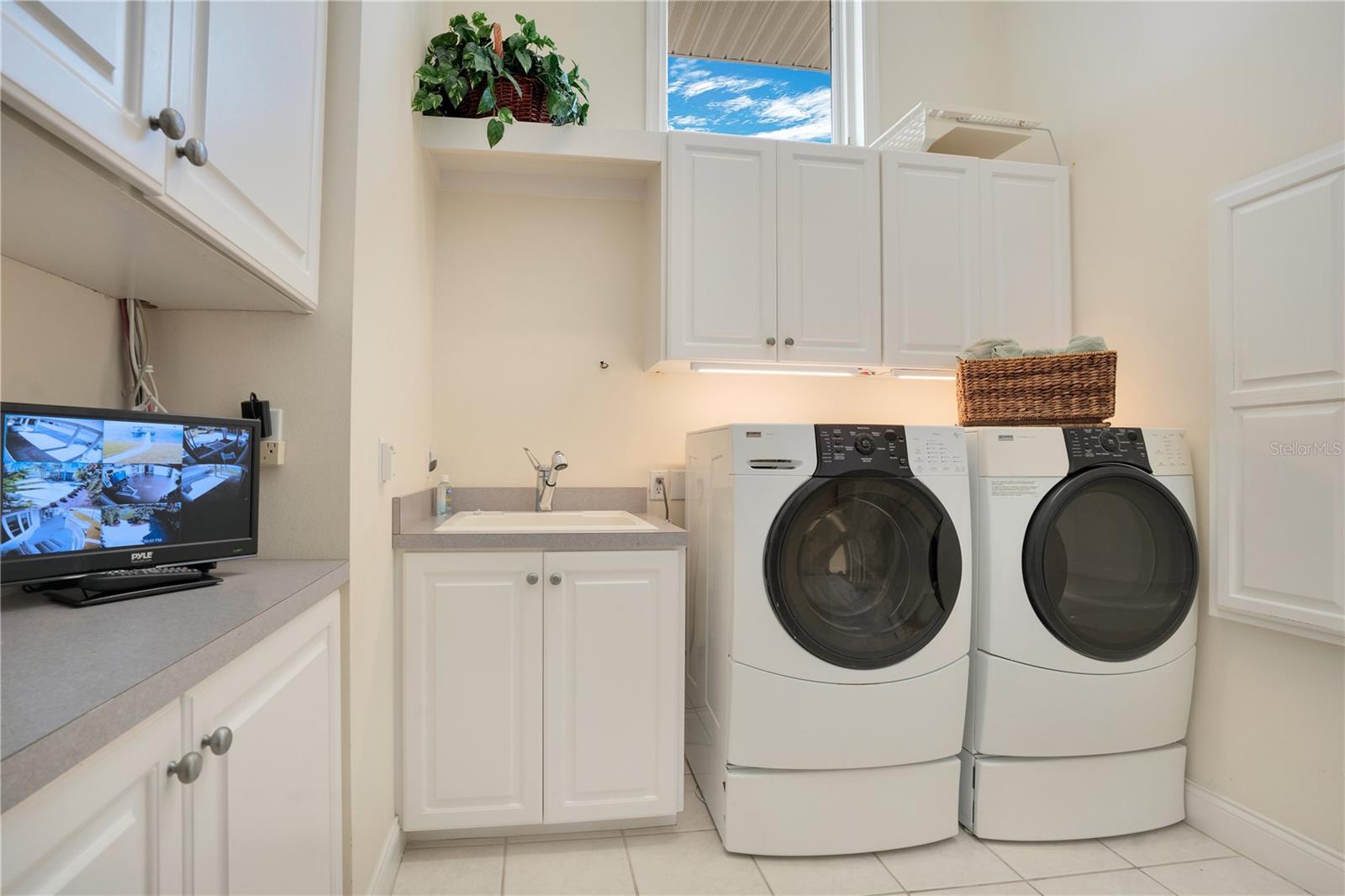 OZONA SHORES - Residential